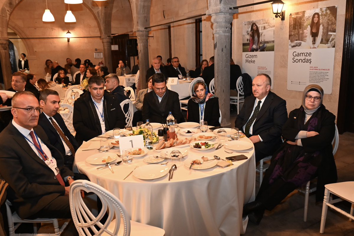 Vali Fidan, Alev Alatlı'nın Anma Mevlidine Katıldı