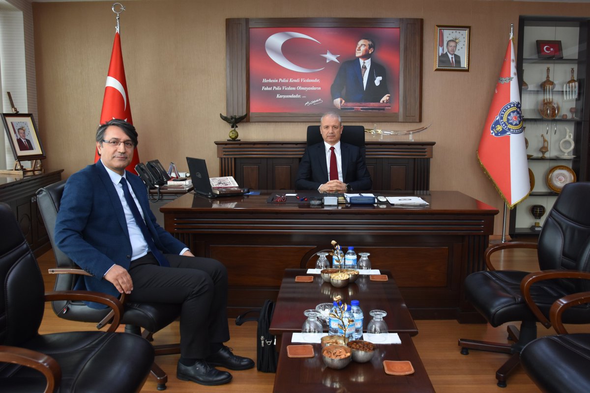 Ziyaret: Emekli Albay Teoman Kızıtaş'tan Nevşehir Emniyet Müdürüne Anlamlı Ziyaret