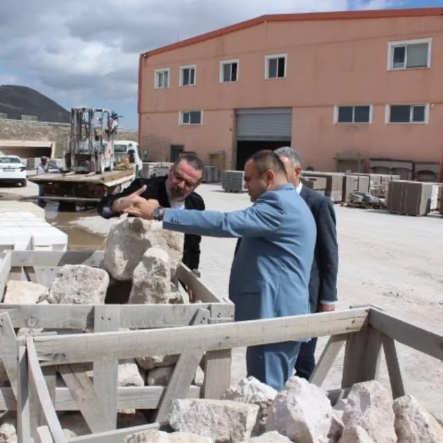 Nevşehir'deki Doğal Taş İşleme Tesisi, Kırsal Kalkınma Desteği ile Büyüyor