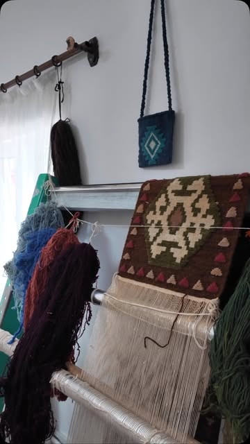 Nevşehir Belediyesi, Geleneksel El Sanatlarını Yaşatıyor: Halı ve Kilim Dokuma Kursu