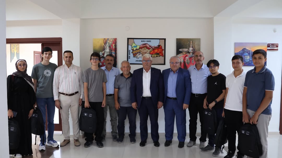 Hafız ve LGS Şampiyonu Öğrenciler Umre'ye Gidecek