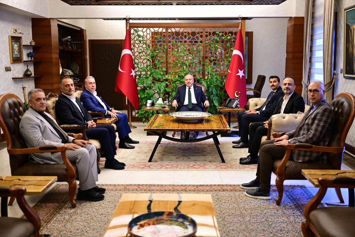 Nevşehir Valisi Fidan, Binicilik Federasyonu ve Kazı Heyetini Kabul Etti